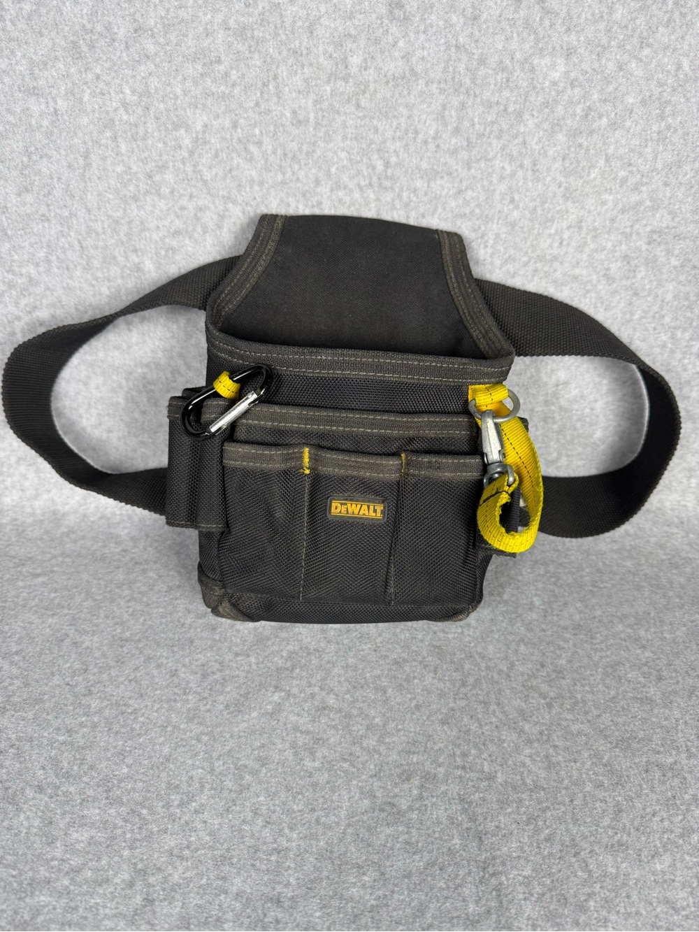 DeWALT Tool Pouch Black Yellow Compact Work Belt Utility Pouch Workwear